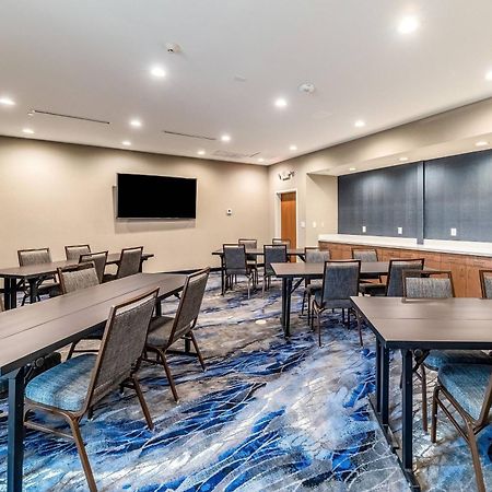 Fairfield Inn & Suites By Marriott Gainesville I-35 Εξωτερικό φωτογραφία