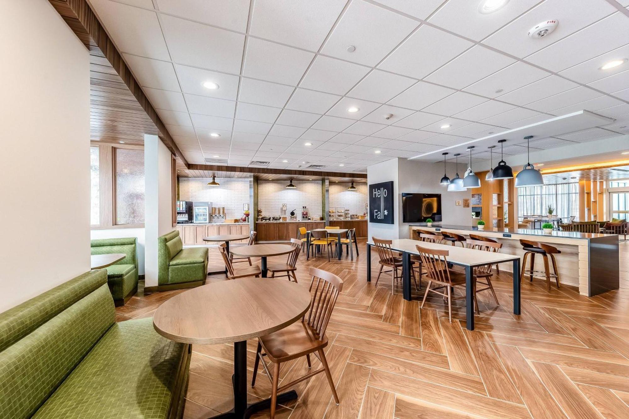 Fairfield Inn & Suites By Marriott Gainesville I-35 Εξωτερικό φωτογραφία